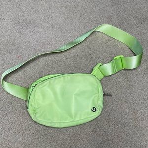 Lululemon fanny pack